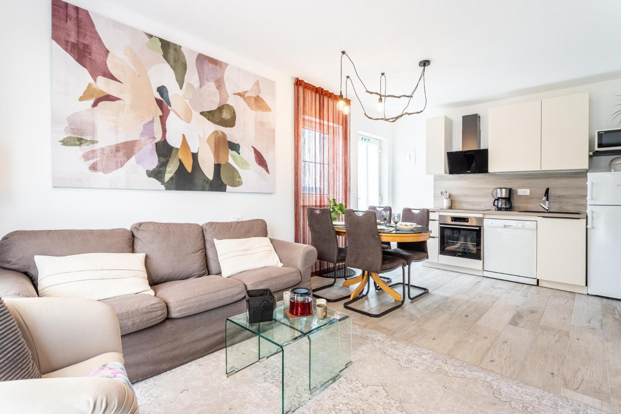 ילסה Kalina Deluxe Apartments מראה חיצוני תמונה